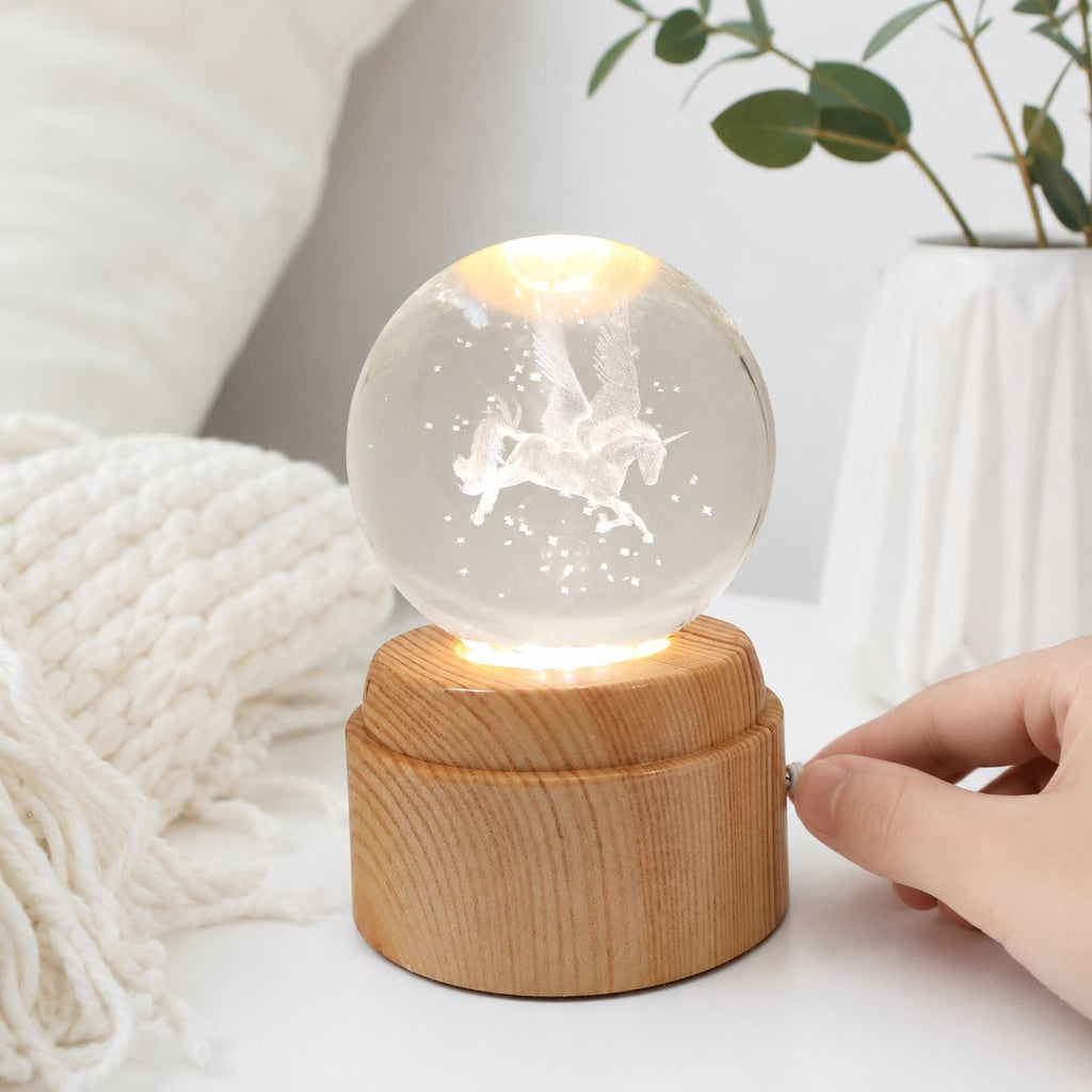 Hermosa lampara de mesa Bola de cristal Giratoria 3d Pegaso